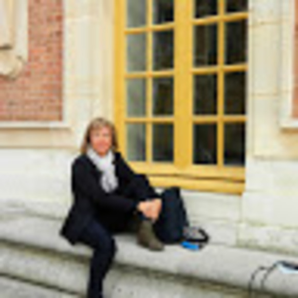 Meet your Posher, Chris - Picture 1 of 1